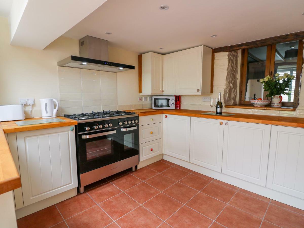 Llety Vila Fishguard Exterior foto